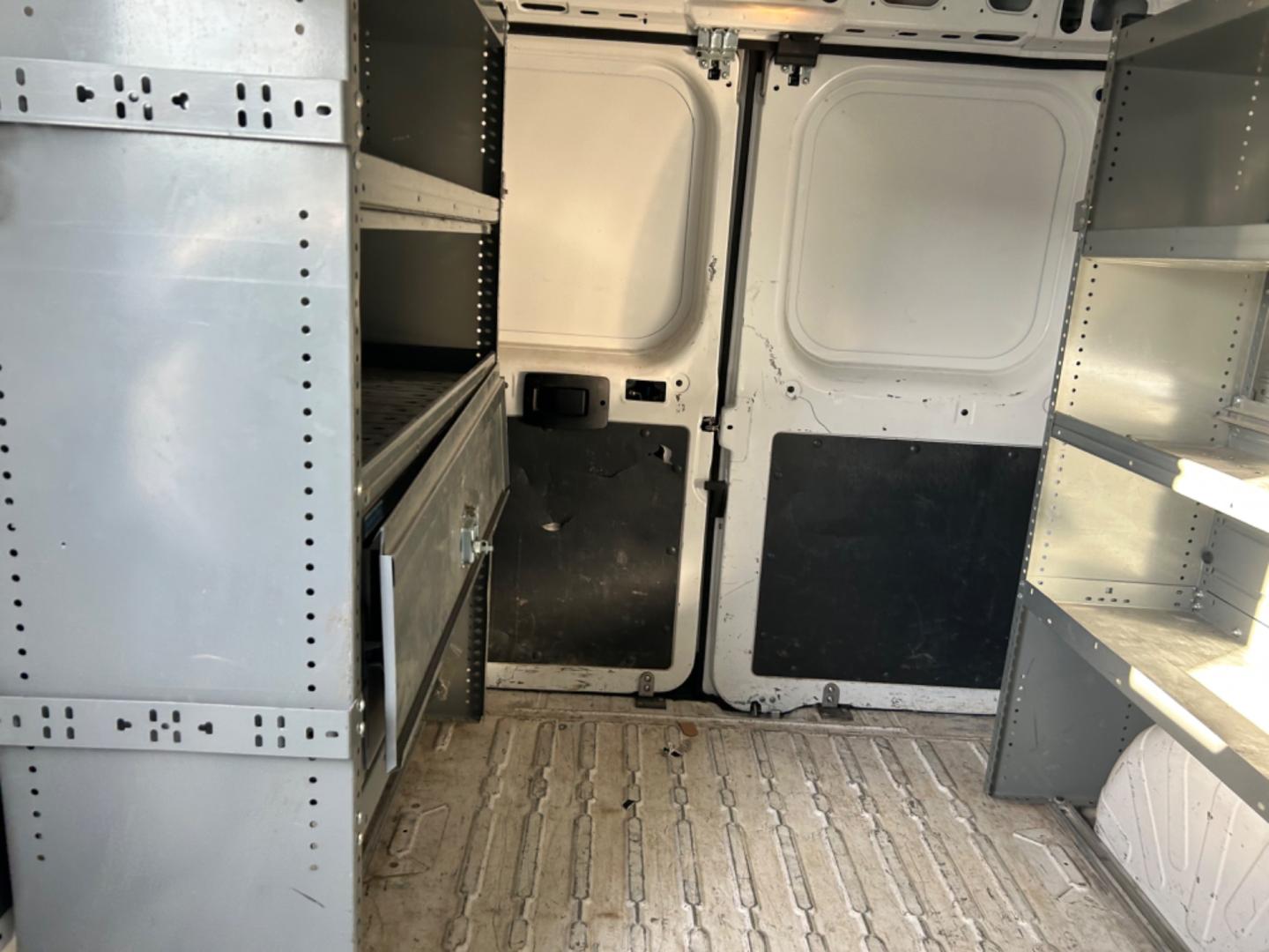 2015 White RAM Promaster (3C6TRVNG7FE) , located at 1687 Business 35 S, New Braunfels, TX, 78130, (830) 625-7159, 29.655487, -98.051491 - Photo#6